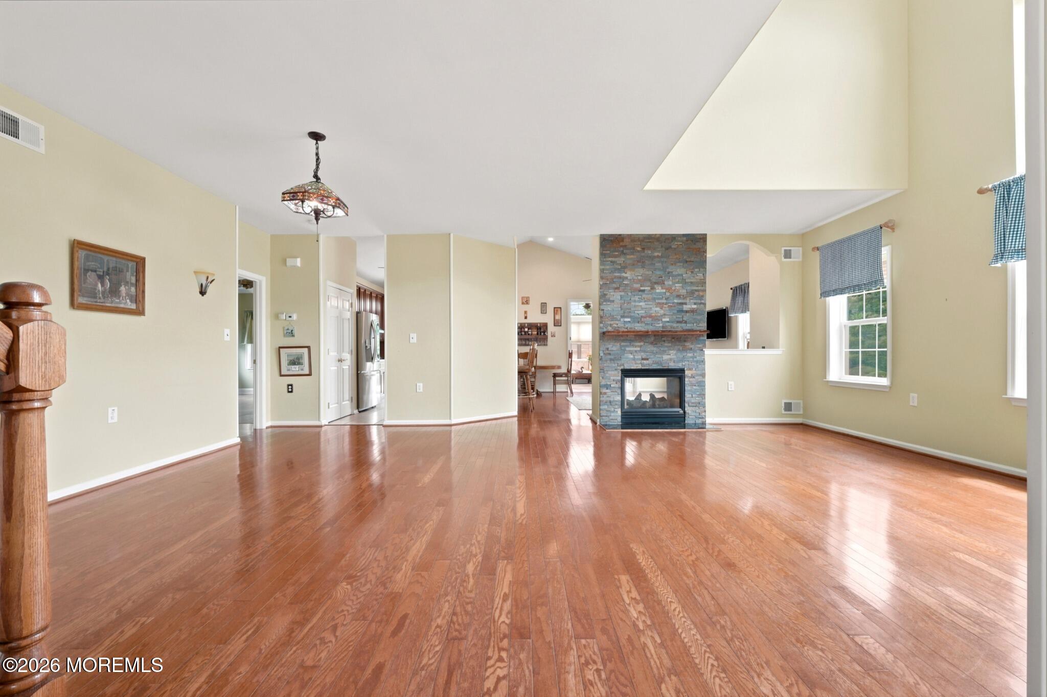 124 Eleanor Road Manchester NJ 08759