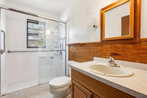 22 Meadowbrook Avenue Atlantic Highlands NJ 07716