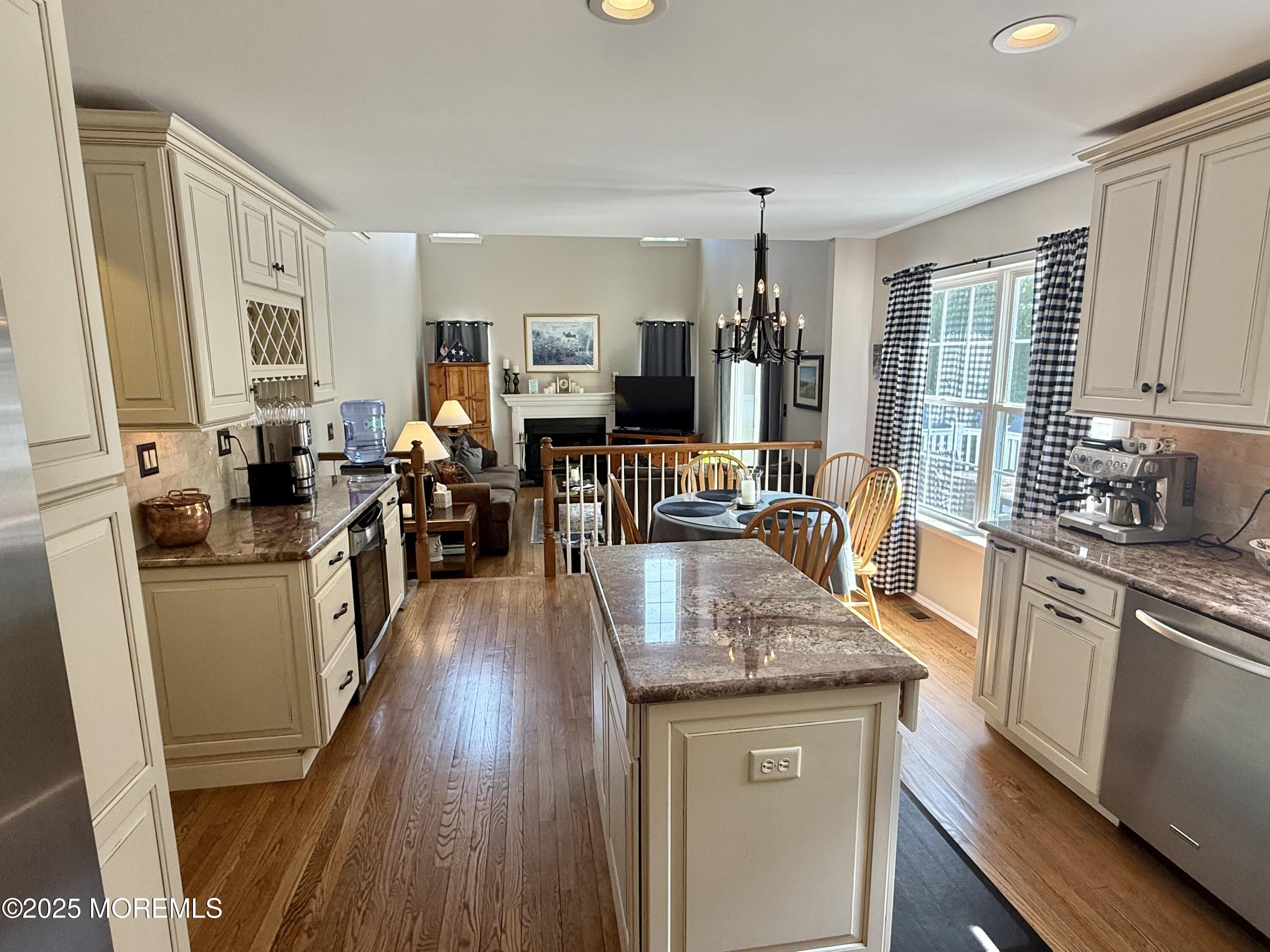 44 Diamond Lane Howell NJ 07731