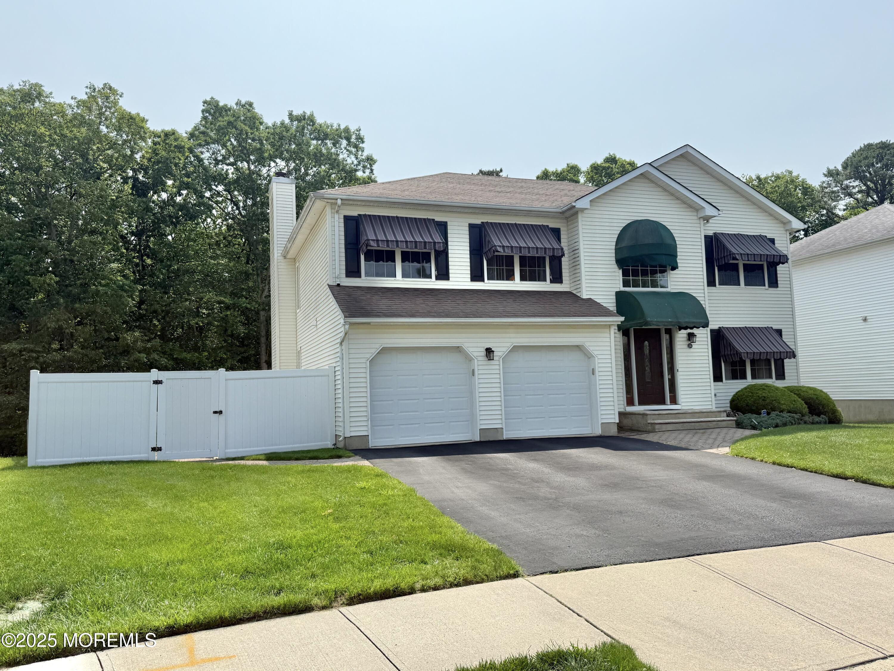 44 Diamond Lane Howell NJ 07731