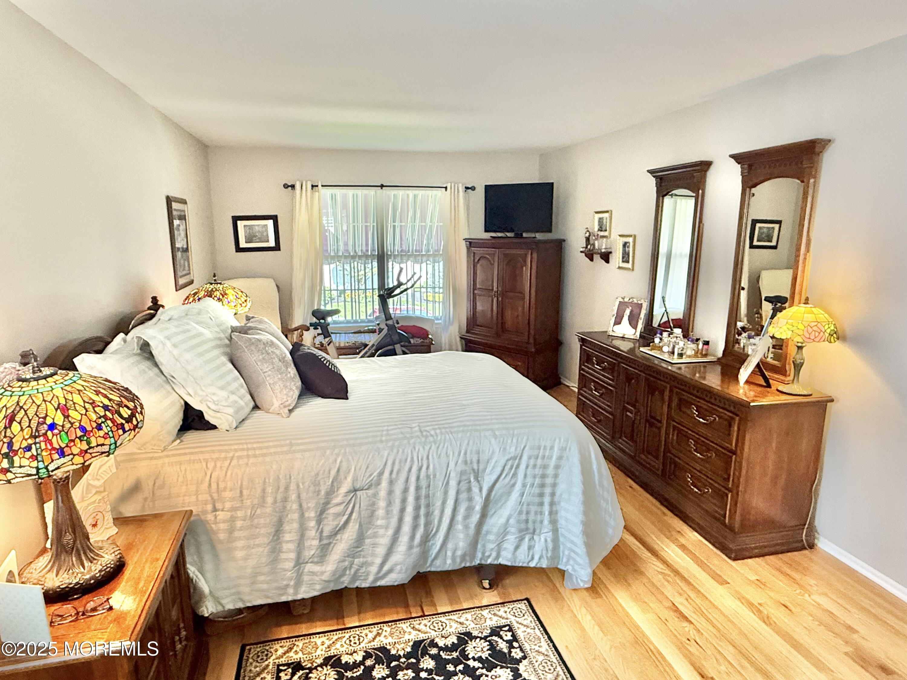 44 Diamond Lane Howell NJ 07731