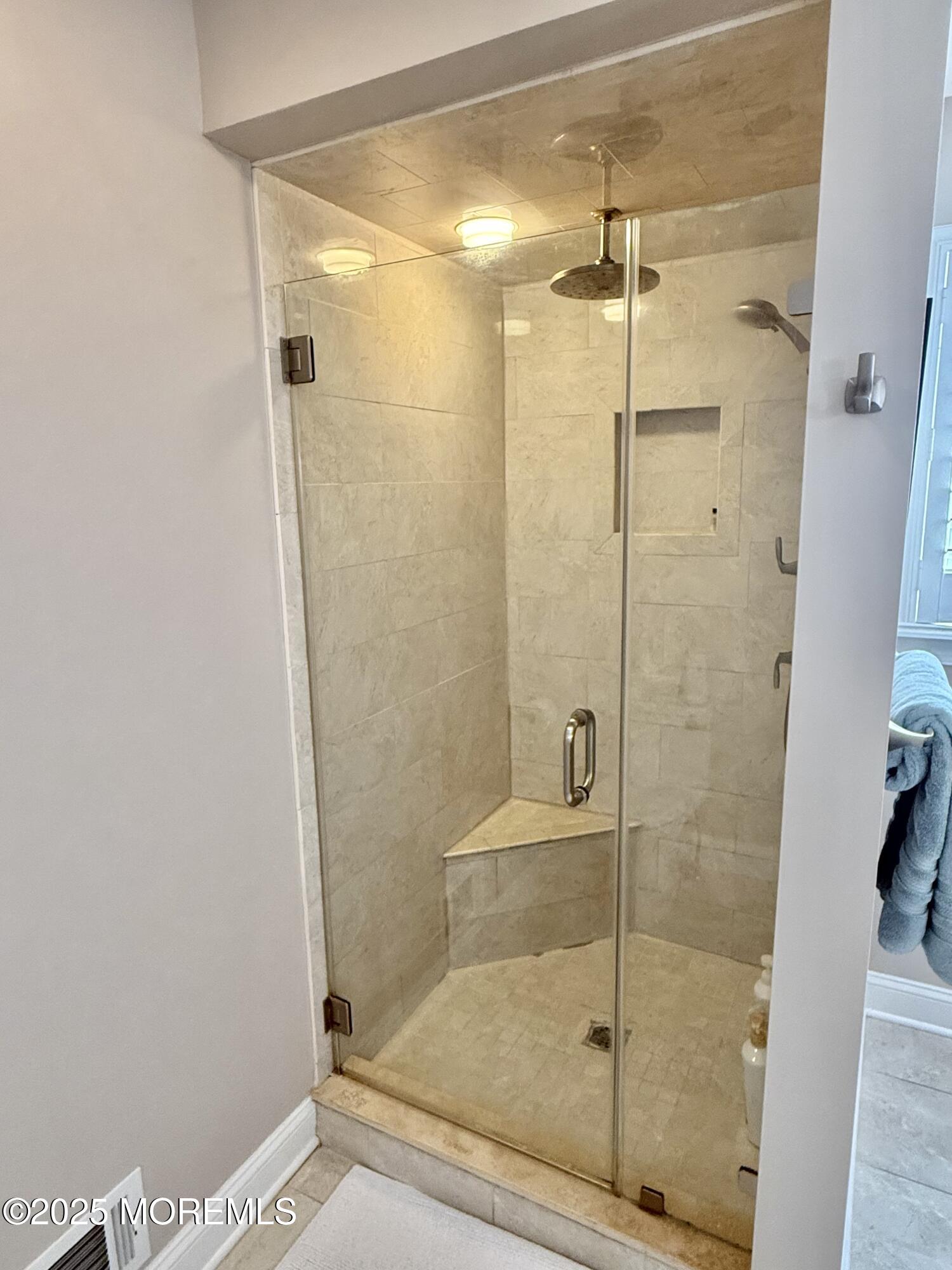 44 Diamond Lane Howell NJ 07731