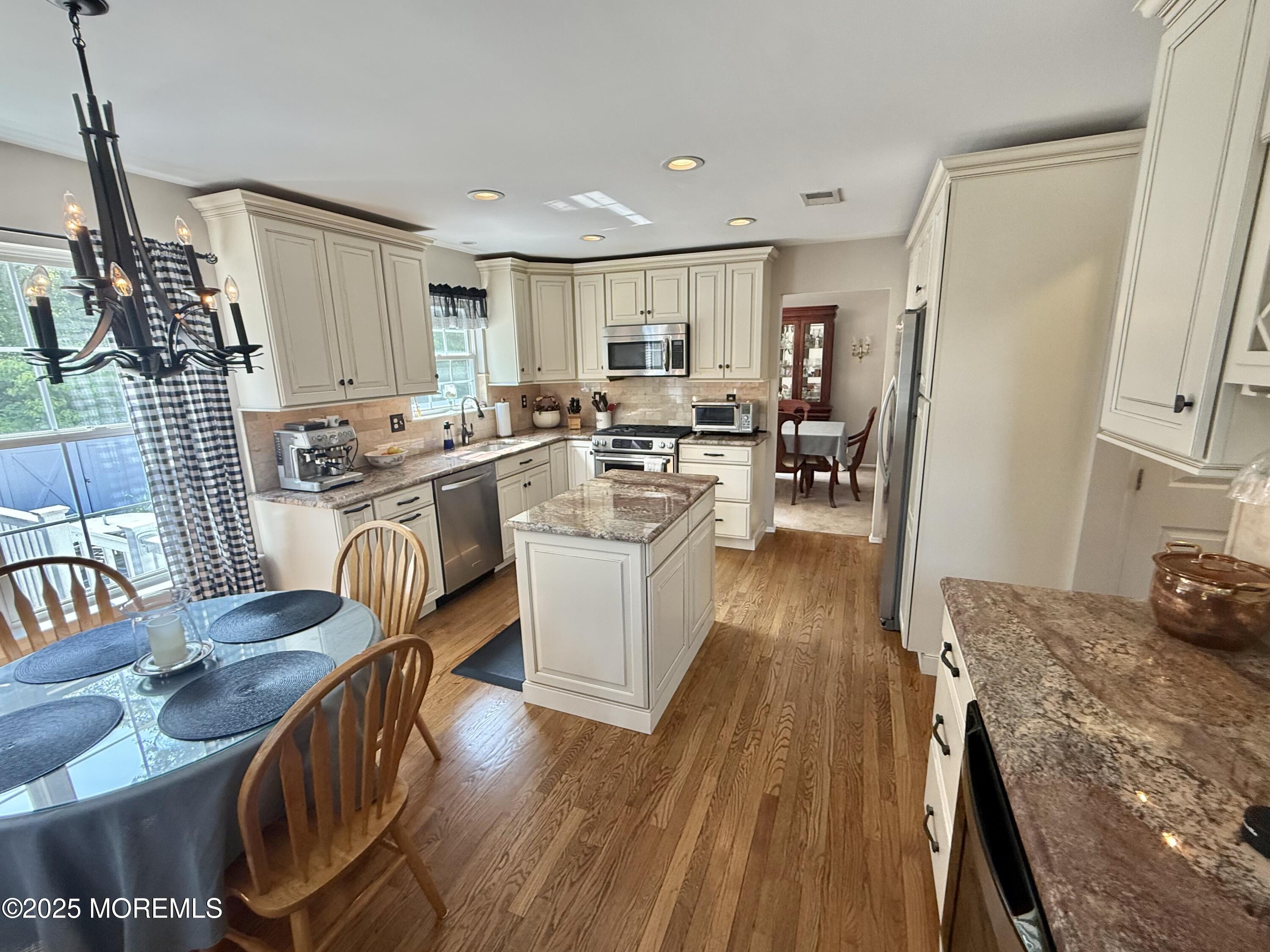 44 Diamond Lane Howell NJ 07731