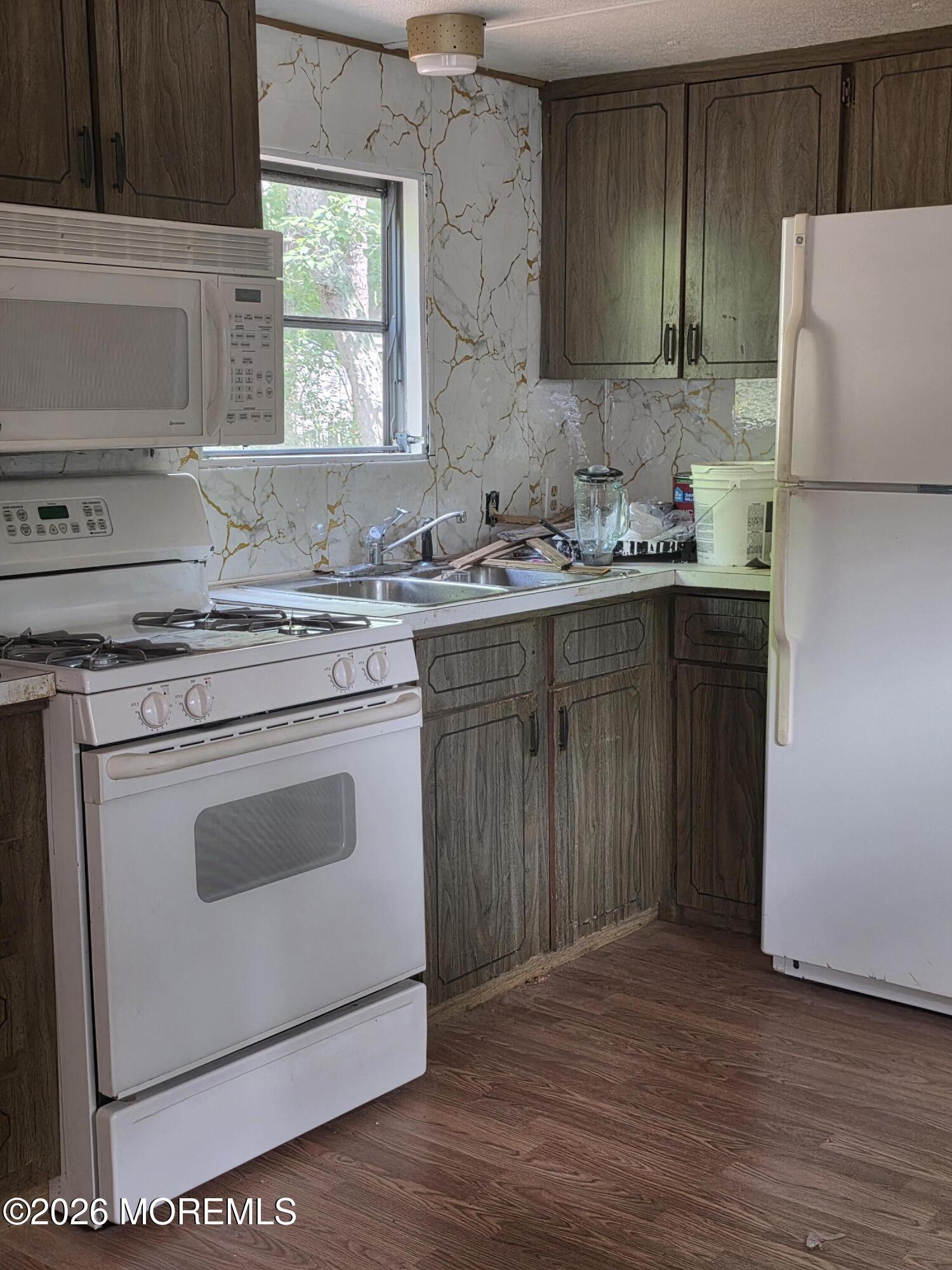 525 E Main Street Tuckerton NJ 08087