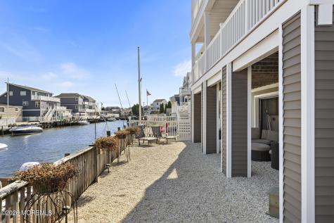 31 Marin Lane Beach Haven West NJ 08050