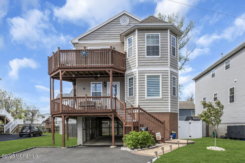 904 4th Street Union Beach NJ 07735
