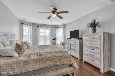 904 4th Street Union Beach NJ 07735