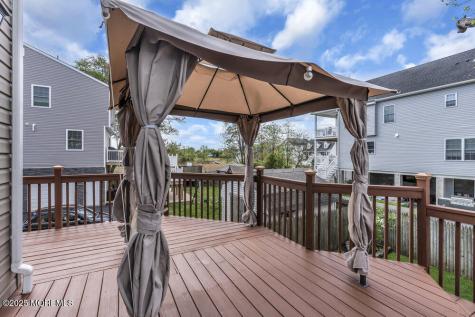 904 4th Street Union Beach NJ 07735