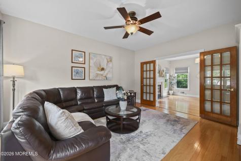 5 Mohegan Road Freehold NJ 07728