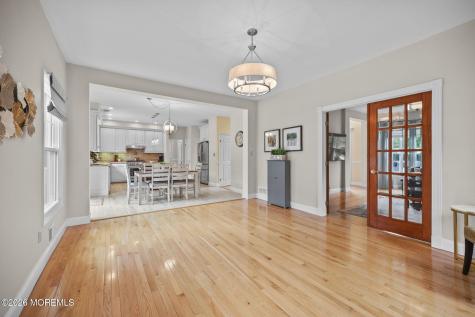 5 Mohegan Road Freehold NJ 07728