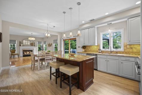 5 Mohegan Road Freehold NJ 07728