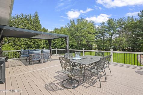 5 Mohegan Road Freehold NJ 07728