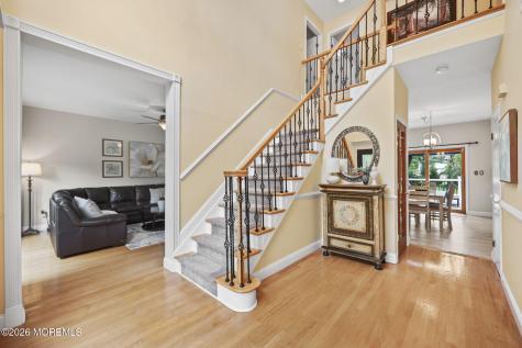 5 Mohegan Road Freehold NJ 07728