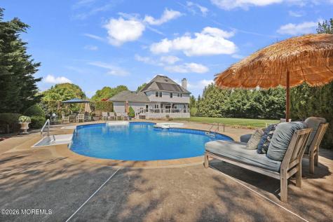 5 Mohegan Road Freehold NJ 07728