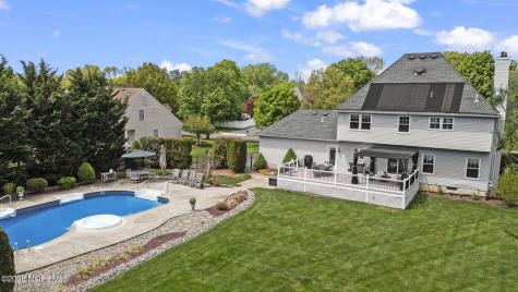 5 Mohegan Road Freehold NJ 07728