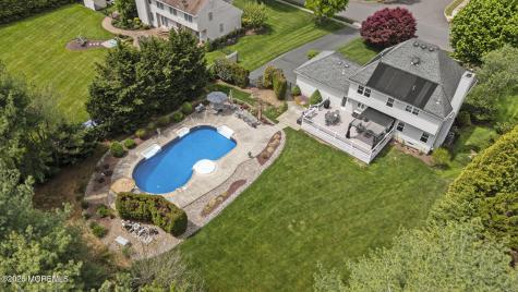 5 Mohegan Road Freehold NJ 07728