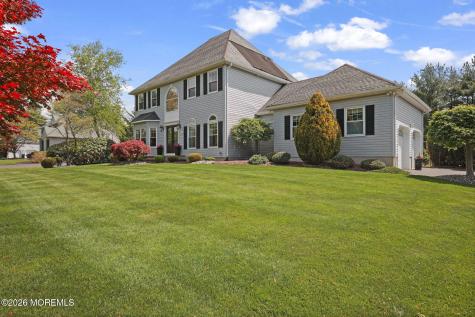 5 Mohegan Road Freehold NJ 07728