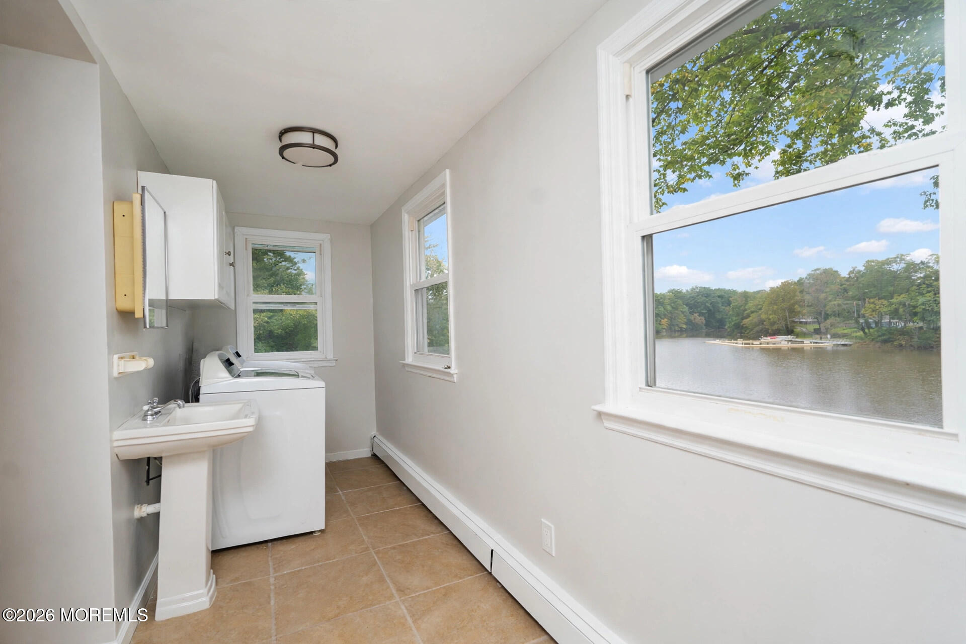 14 Wyckoff Street Matawan NJ 07747