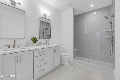 70 Hudson Avenue Red Bank NJ 07701