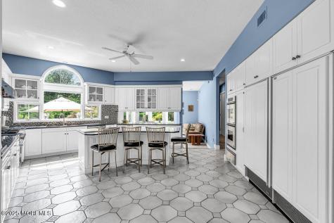 2101 Friar Court Wall NJ 07719