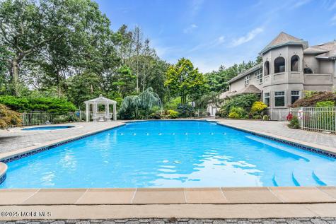 2101 Friar Court Wall NJ 07719