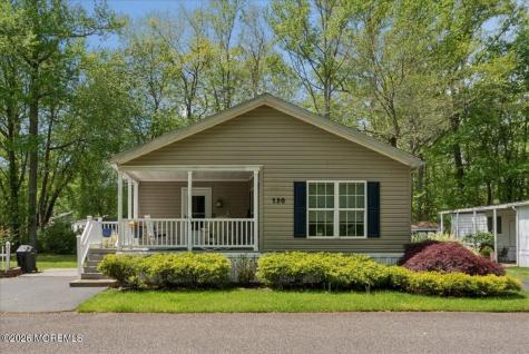 130 Village Road Morganville NJ 07751