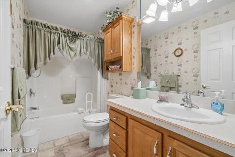 130 Village Road Morganville NJ 07751