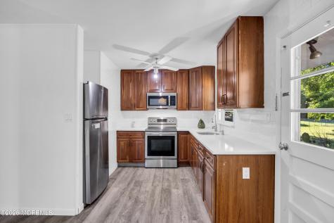 416 Oak Tree Road Freehold NJ 07728