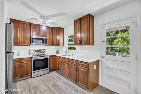 416 Oak Tree Road Freehold NJ 07728