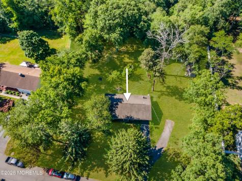 416 Oak Tree Road Freehold NJ 07728