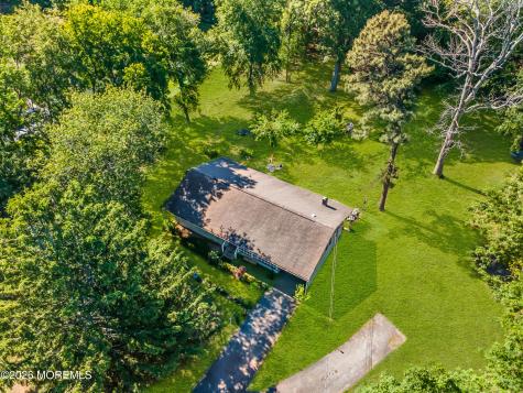 416 Oak Tree Road Freehold NJ 07728