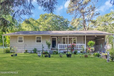 416 Oak Tree Road Freehold NJ 07728
