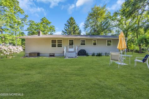 416 Oak Tree Road Freehold NJ 07728