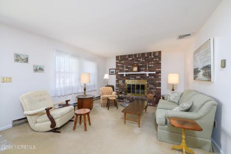 47 Paul Avenue Eatontown NJ 07724