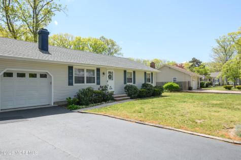 47 Paul Avenue Eatontown NJ 07724