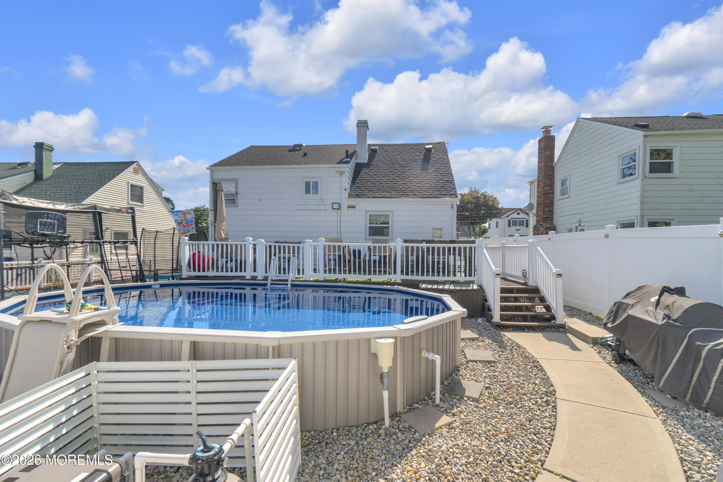 4 Carter Place Parlin NJ 08859