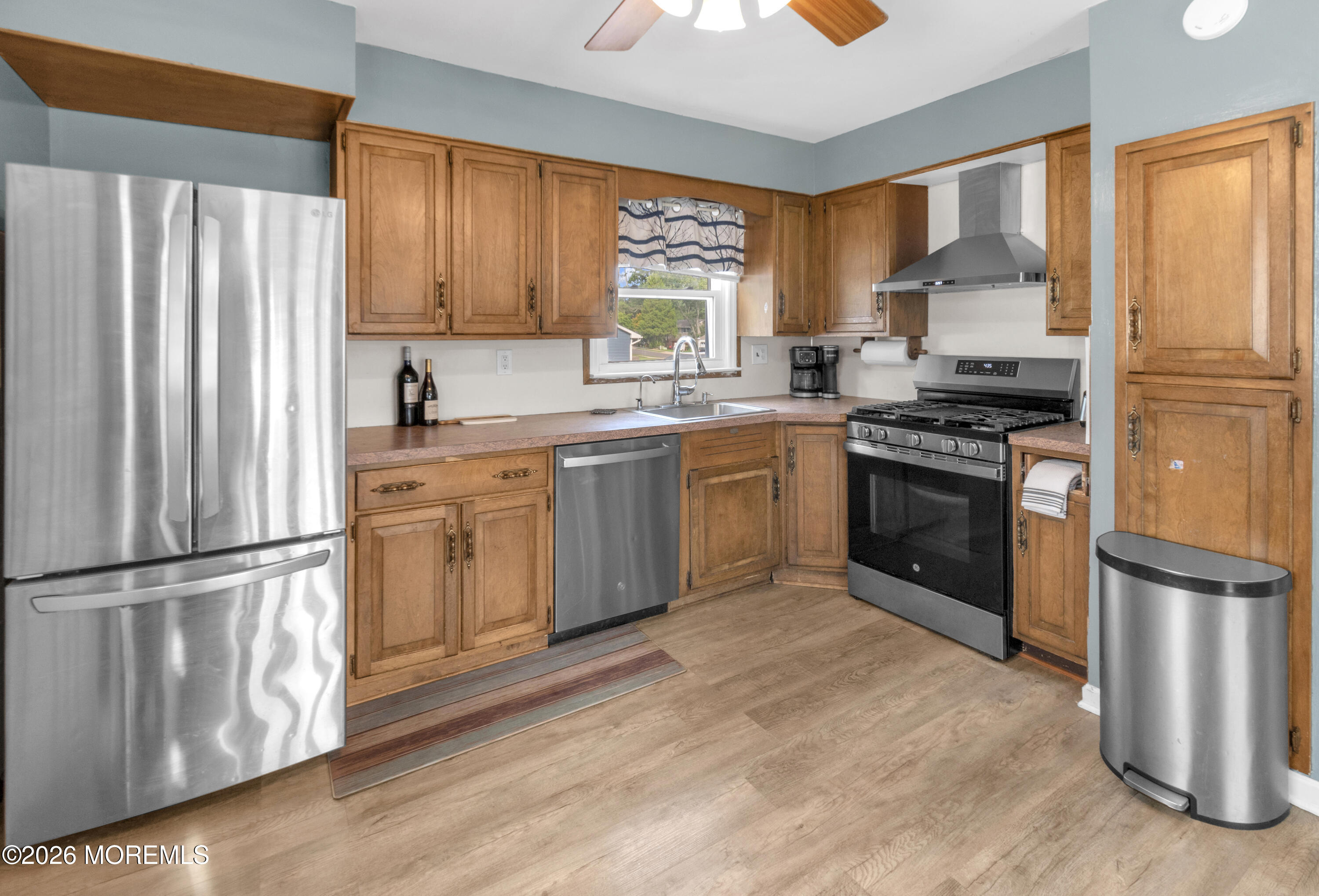 4 Carter Place Parlin NJ 08859