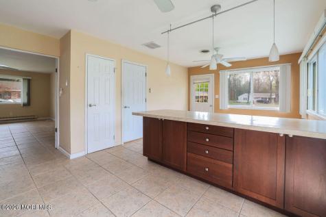 4 B Maryland Avenue Whiting NJ 08759