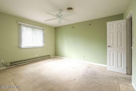 4 B Maryland Avenue Whiting NJ 08759