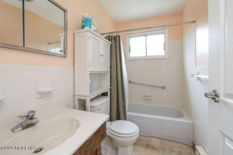 4 B Maryland Avenue Whiting NJ 08759