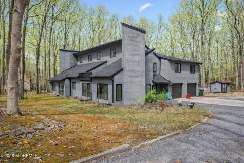 176 Stonehill Road Freehold NJ 07728