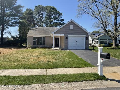 11 Twyford Lane Manchester NJ 08759