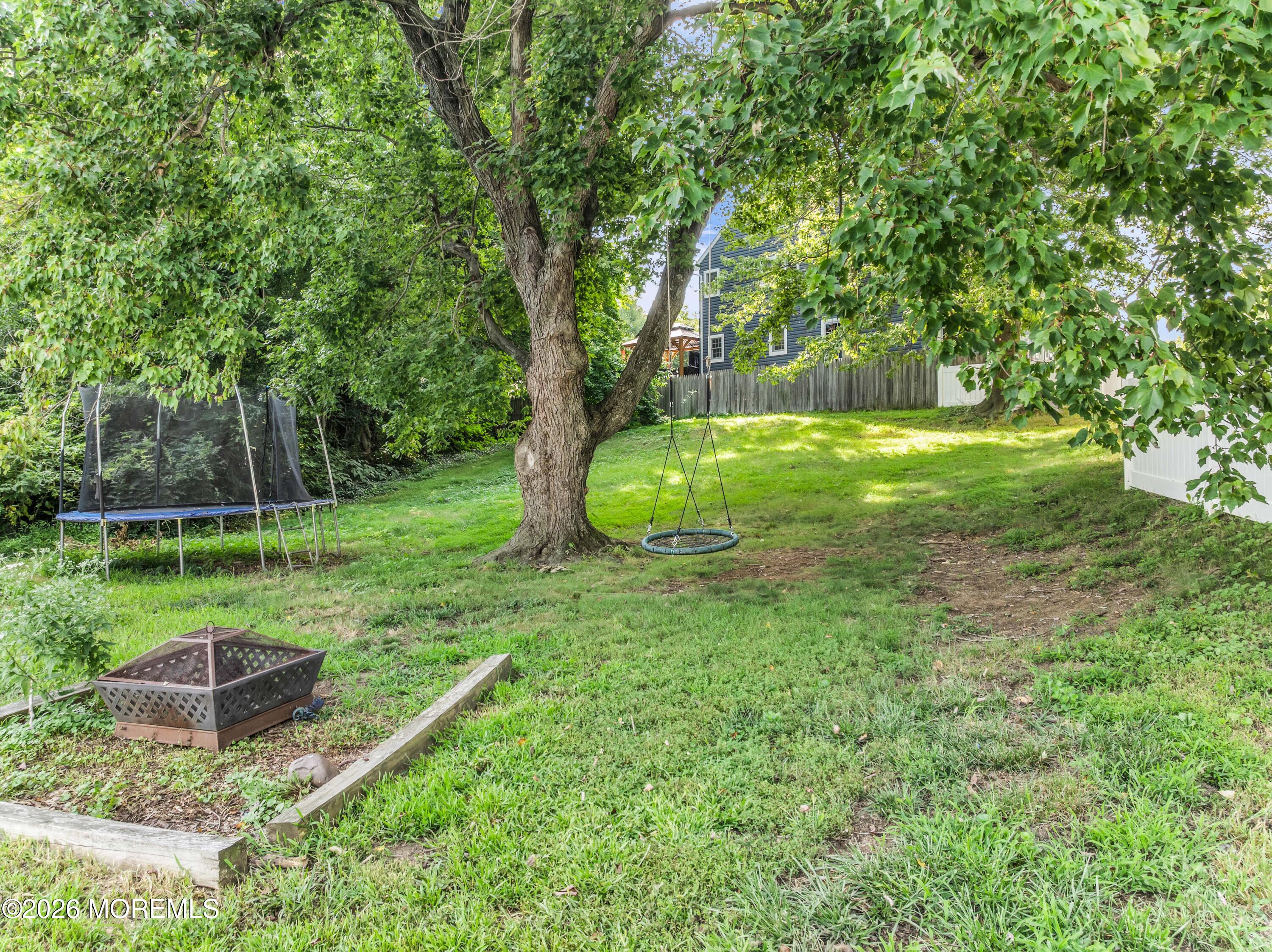 398 Riverdale Drive Aberdeen NJ 07735