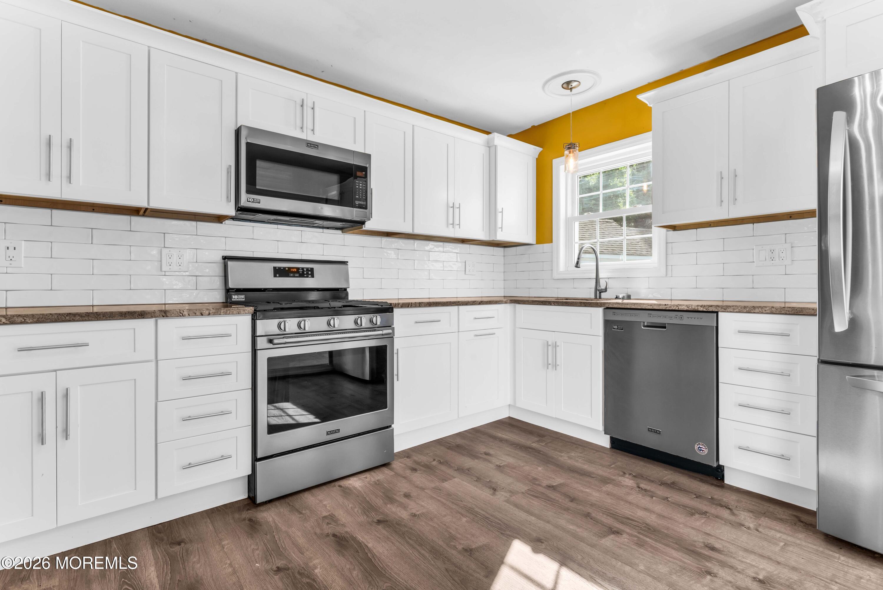 398 Riverdale Drive Aberdeen NJ 07735