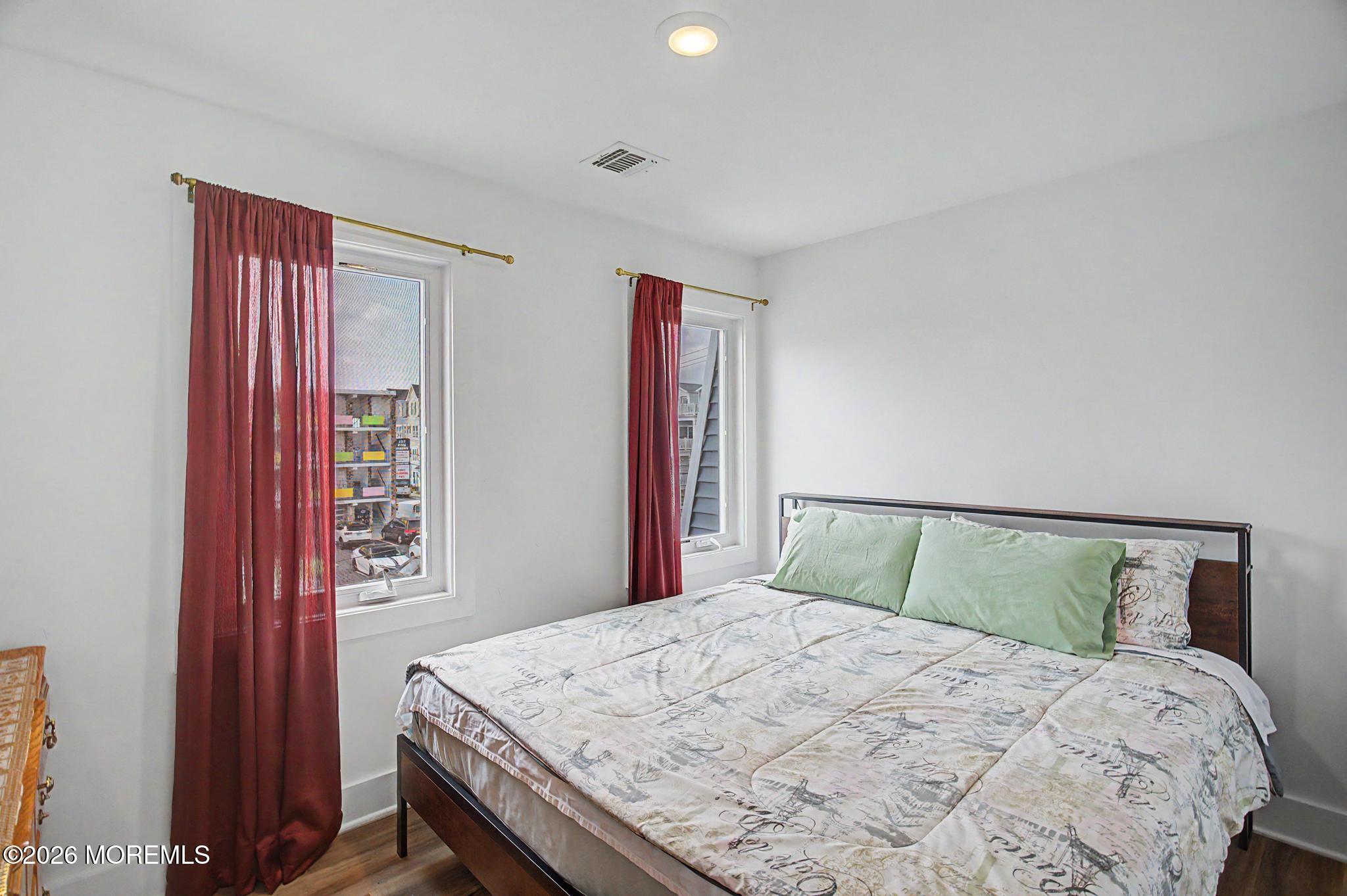 27 Dupont Avenue Seaside Heights NJ 08751