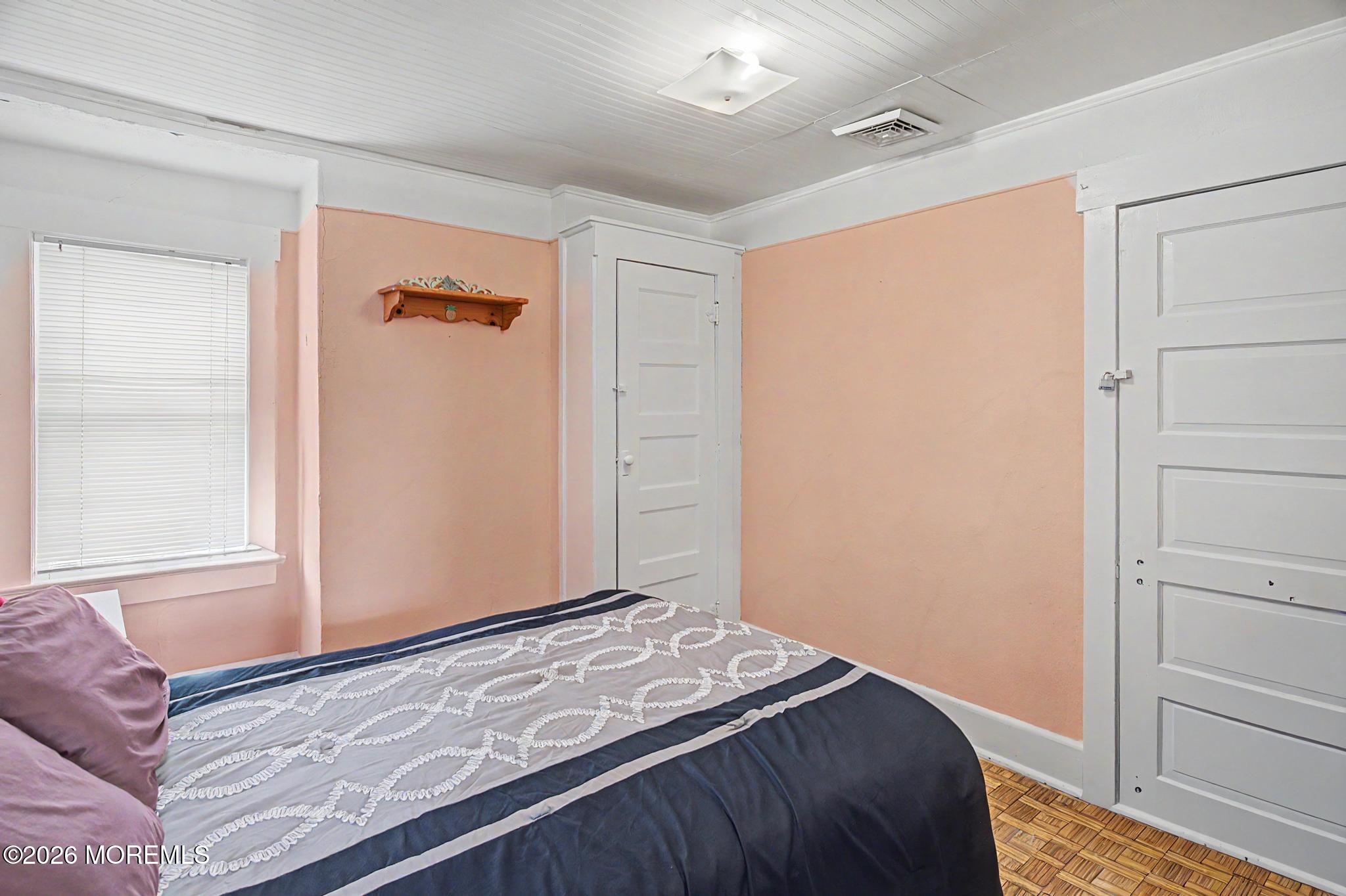 27 Dupont Avenue Seaside Heights NJ 08751