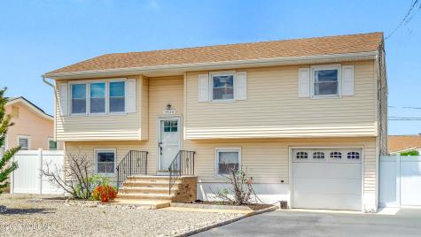 3428 Bergen Avenue Toms River NJ 08753