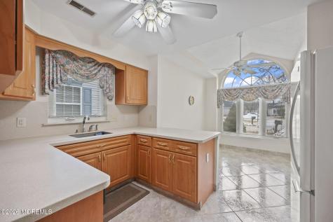14 Stewart Court Jackson NJ 08527