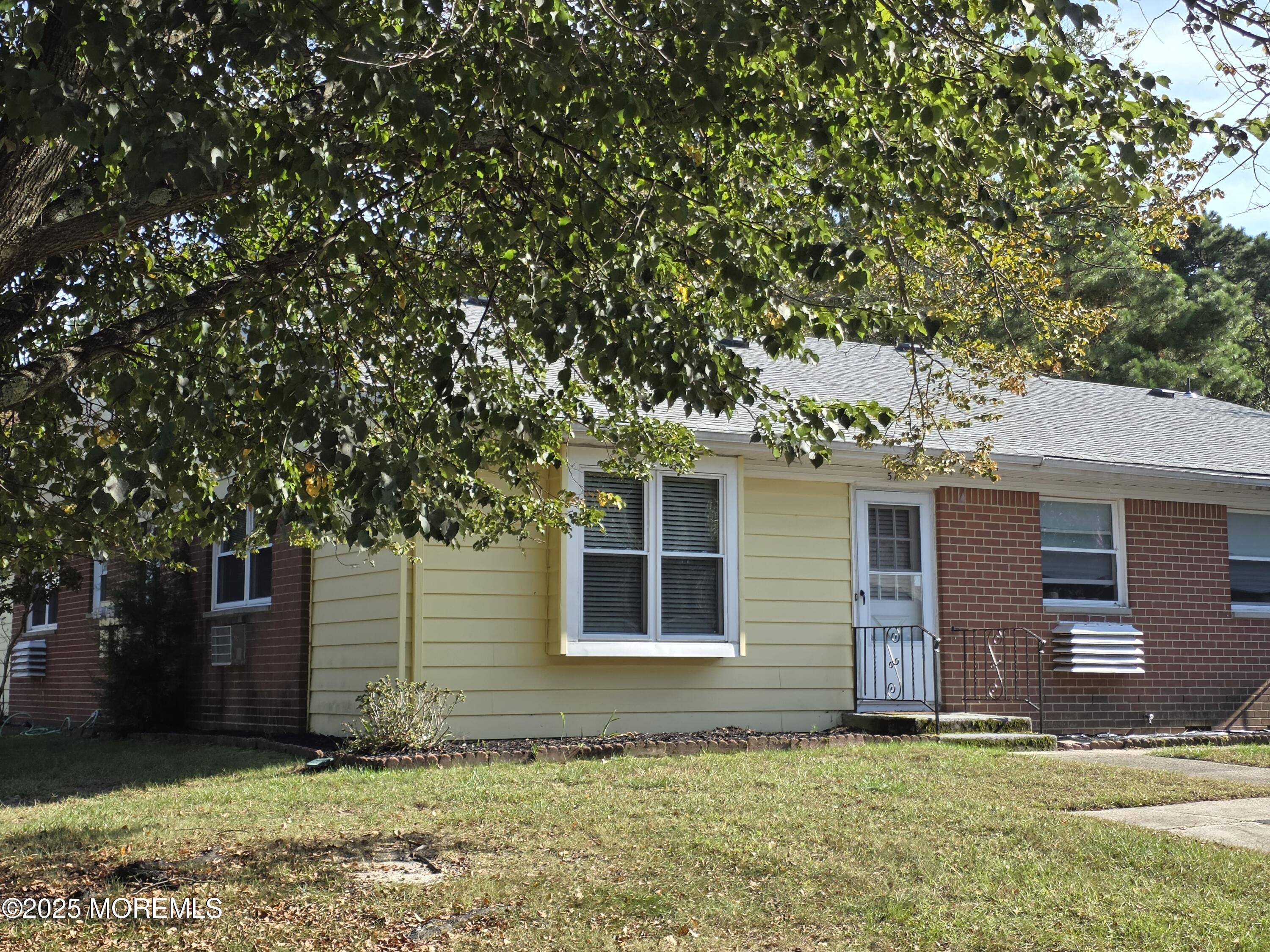 5 Alden Court Whiting NJ 08759