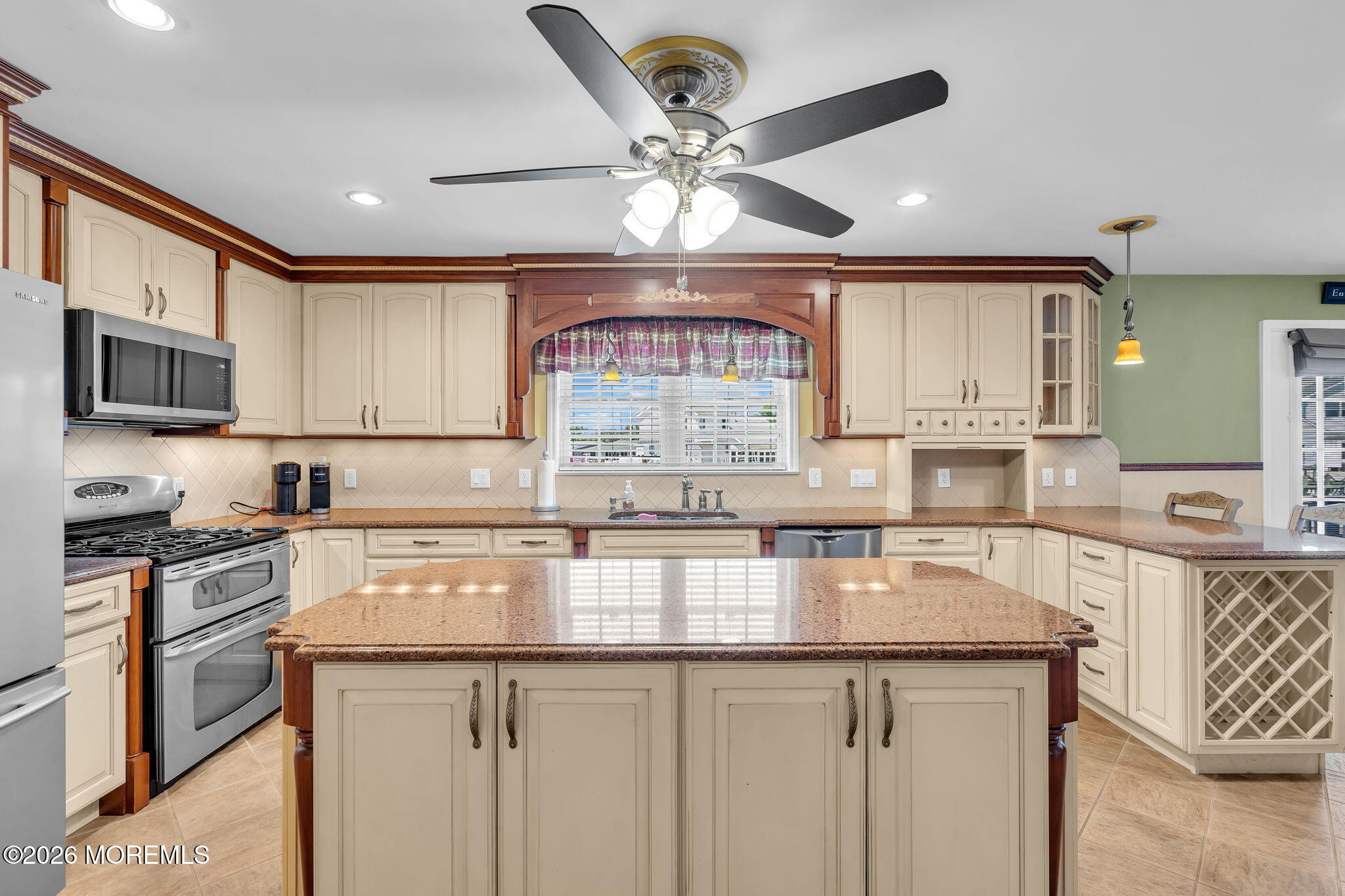 122 Morris Boulevard Manahawkin NJ 08050